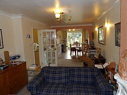 Large Lounge & Dinning Area