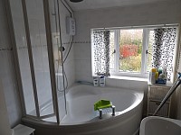 Large Family Bathroom