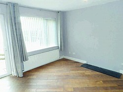 Light Spacious Lounge