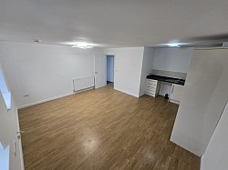 Lounge / Kitchen / Dining Area